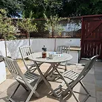 Hébergement de vacances 2 Bed In Oc-sz279
